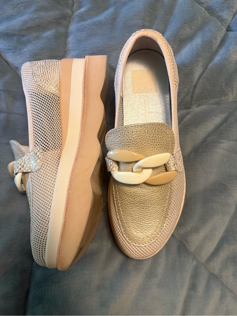 Women’s Cream Metallic Chain-Accent Slip-On Loafers Dolce Vita